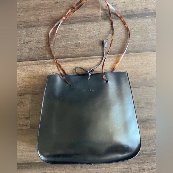 Furla Handbags - Furla leather tote bag black